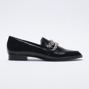 ZARA - Loafers with chain - Size 7